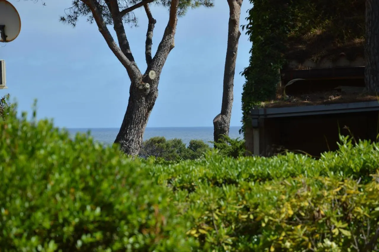 Casa A Calaverde Vista Mare Santa Margherita di Pula 0*,  Italien